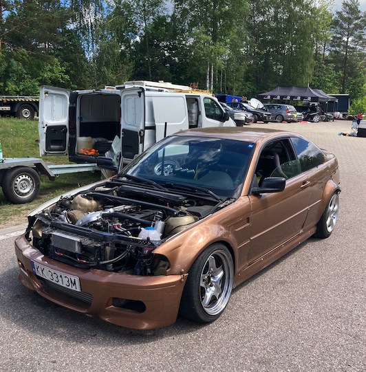 BMW BMW