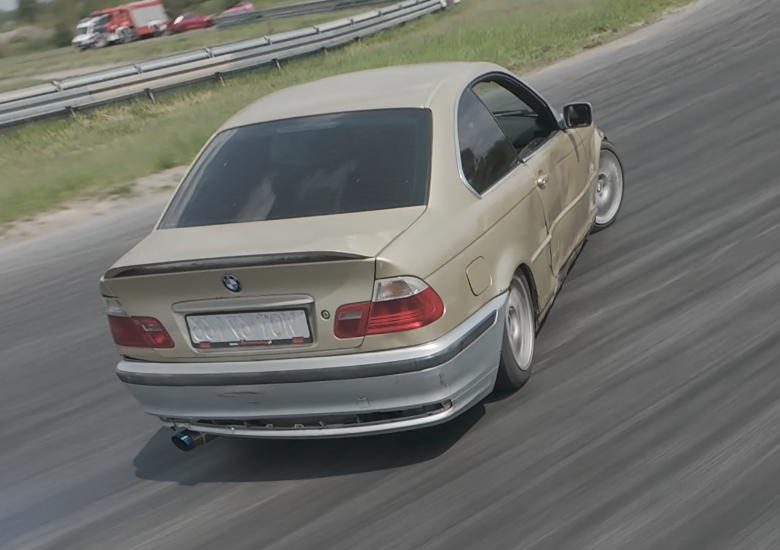 BMW BMW