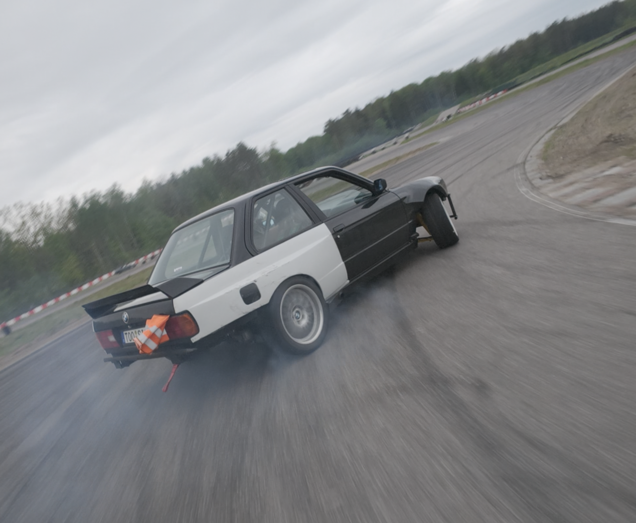 BMW BMW E30